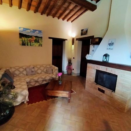 Agriturismo San Pierino Монтерони-д'Арбия Номер фото